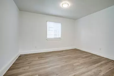 117 Heather Drive, Garland, TX 75042 - Photo 6
