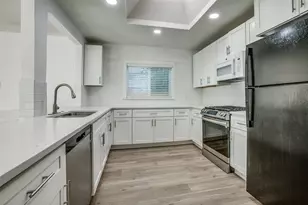 117 Heather Dr, Garland, TX 75042 - Photo 8