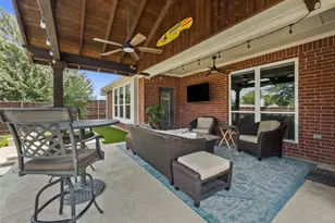 8409 Victory St, Rowlett, TX 75089 - Photo 4