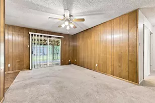 1008 Yeager St, Honey Grove, TX 75446 - Photo 10