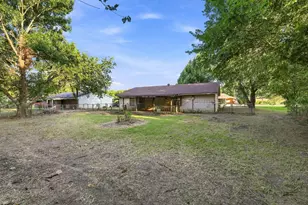 1008 Yeager St, Honey Grove, TX 75446 - Photo 28