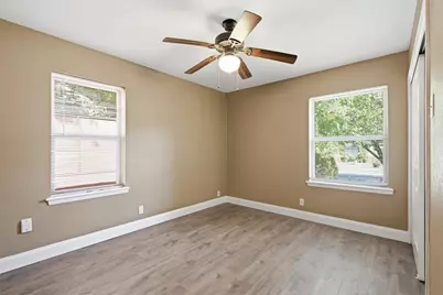 3725 Sheryl Drive, Mesquite, TX 75150 - Photo 16
