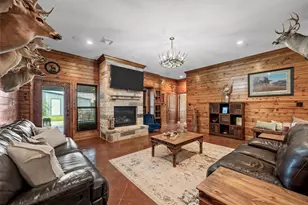 1200 N Davis St, West, TX 76691 - Photo 4