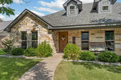 1200 N Davis Street, West, TX 76691 - Photo 2