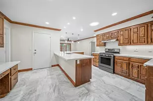 13407 Hedgeapple Dr, Dallas, TX 75243 - Photo 16