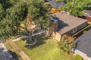 13407 Hedgeapple Dr, Dallas, TX 75243 - Photo 32