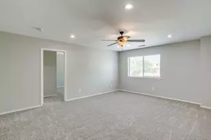 2875 Grandview Dr, Grand Prairie, TX 75052 - Photo 12
