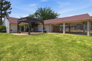 3709 Yaupon Dr, Grand Prairie, TX 75052 - Photo 36