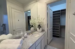 3535 Gillespie St, Dallas, TX 75219 - Photo 10