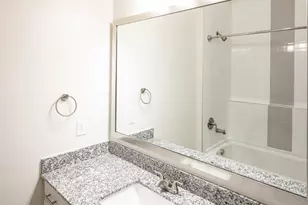 601 N Oak St, Roanoke, TX 76262 - Photo 8