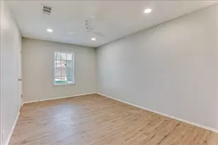 104 Pontiac Dr, Lake Kiowa, TX 76240 - Photo 20