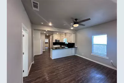 2903 Carpenter Avenue, Dallas, TX 75215 - Photo 4