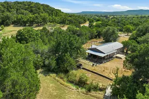 100 Shady Oaks Dr, Mineral Wells, TX 76067 - Photo 2