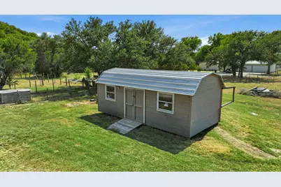 100 Shady Oaks Drive, Mineral Wells, TX 76067 - Photo 34