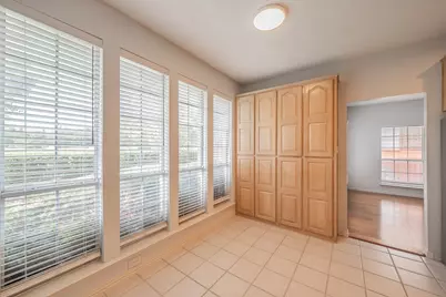 10503 Waters Drive, Irving, TX 75063 - Photo 16