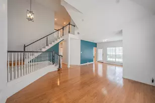 10503 Waters Dr, Irving, TX 75063 - Photo 8
