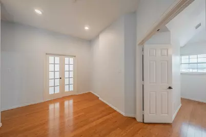 10503 Waters Drive, Irving, TX 75063 - Photo 20