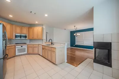 10503 Waters Drive, Irving, TX 75063 - Photo 12