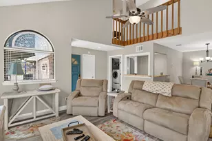 2107 Rose Cliff Ln, Carrollton, TX 75007 - Photo 6