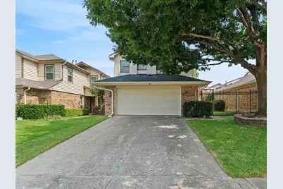 2107 Rose Cliff Lane, Carrollton, TX 75007 - Photo 2