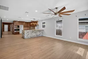 335 Avenue I, Dallas, TX 75203 - Photo 2