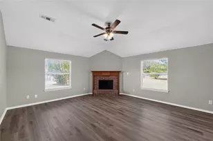 10257 E Rancho Diego Ln, Fort Worth, TX 76036 - Photo 14