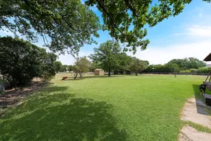 703 Robin Ln, Argyle, TX 76226 - Photo 8