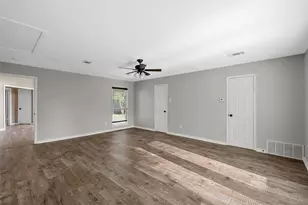 3044 Oak Ridge Rd, Crawford, TX 76638 - Photo 28