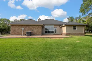 3044 Oak Ridge Rd, Crawford, TX 76638 - Photo 36