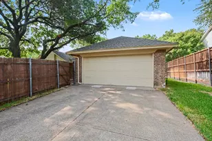 4425 Avonshire Ln, Plano, TX 75093 - Photo 32
