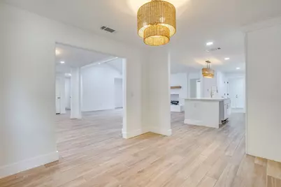 8613 Marys Creek Drive, Benbrook, TX 76116 - Photo 10