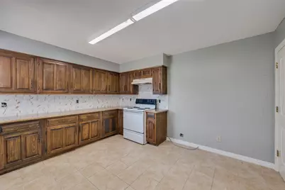 209 N Saint Johns Drive, Richardson, TX 75081 - Photo 12