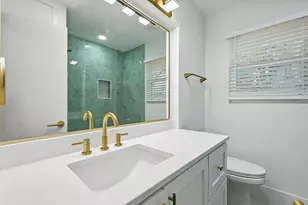 6519 Ravendale Ln, Dallas, TX 75214 - Photo 14