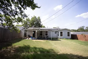2121 San Jose, Fort Worth, TX 76112 - Photo 26