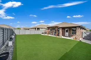 1528 Grassy Knl Trl, Little Elm, TX 76227 - Photo 18