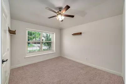 1528 Grassy Knoll Trail, Little Elm, TX 76227 - Photo 4