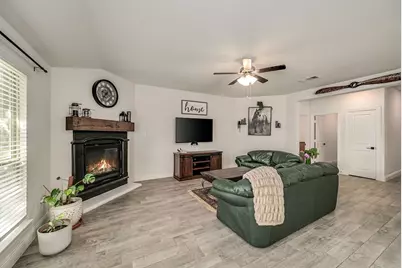 1528 Grassy Knoll Trail, Little Elm, TX 76227 - Photo 8