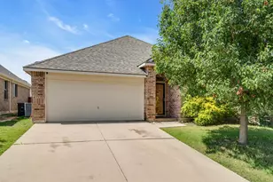 3908 Cloud Cover Rd, Fort Worth, TX 76262 - Photo 1