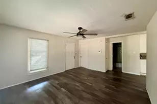 603 Barnes St, McKinney, TX 75069 - Photo 4