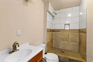 708 E Commerce, Mexia, TX 76667 - Photo 12