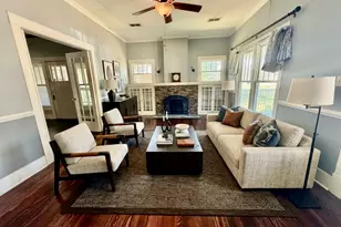 374 S Preston St, Van Alstyne, TX 75495 - Photo 4