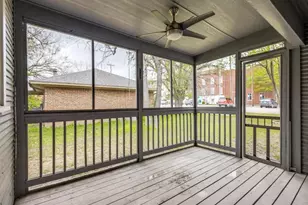374 S Preston St, Van Alstyne, TX 75495 - Photo 16