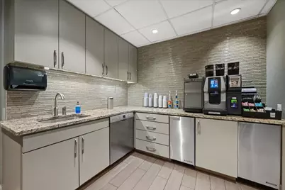 330 E Las Colinas Boulevard E #240, Irving, TX 75039 - Photo 28