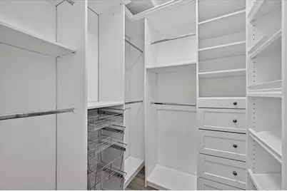 330 E Las Colinas Boulevard E #240, Irving, TX 75039 - Photo 18