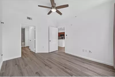 330 E Las Colinas Boulevard E #240, Irving, TX 75039 - Photo 16