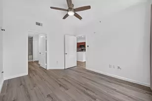 330 E Las Colinas Blvd E, Irving, TX 75039 - Photo 16