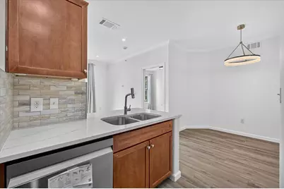 330 E Las Colinas Boulevard E #240, Irving, TX 75039 - Photo 6