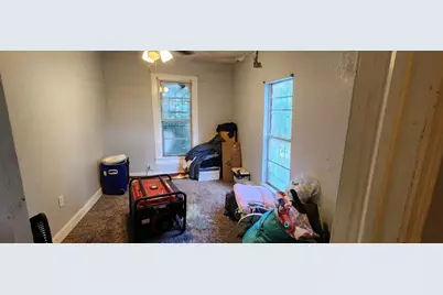 1320 Elm Wood Avenue, Fort Worth, TX 76104 - Photo 20