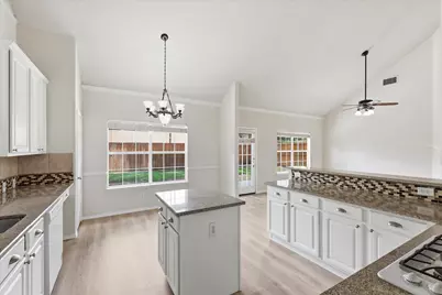 105 Dorsett Drive, Irving, TX 75063 - Photo 20