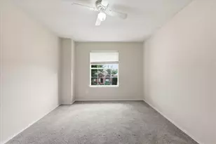 105 Dorsett Dr, Irving, TX 75063 - Photo 30